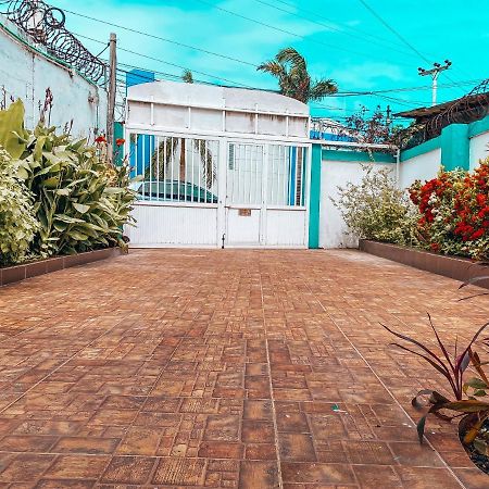 Miss Julyn Sweet Home San Andrés Extérieur photo