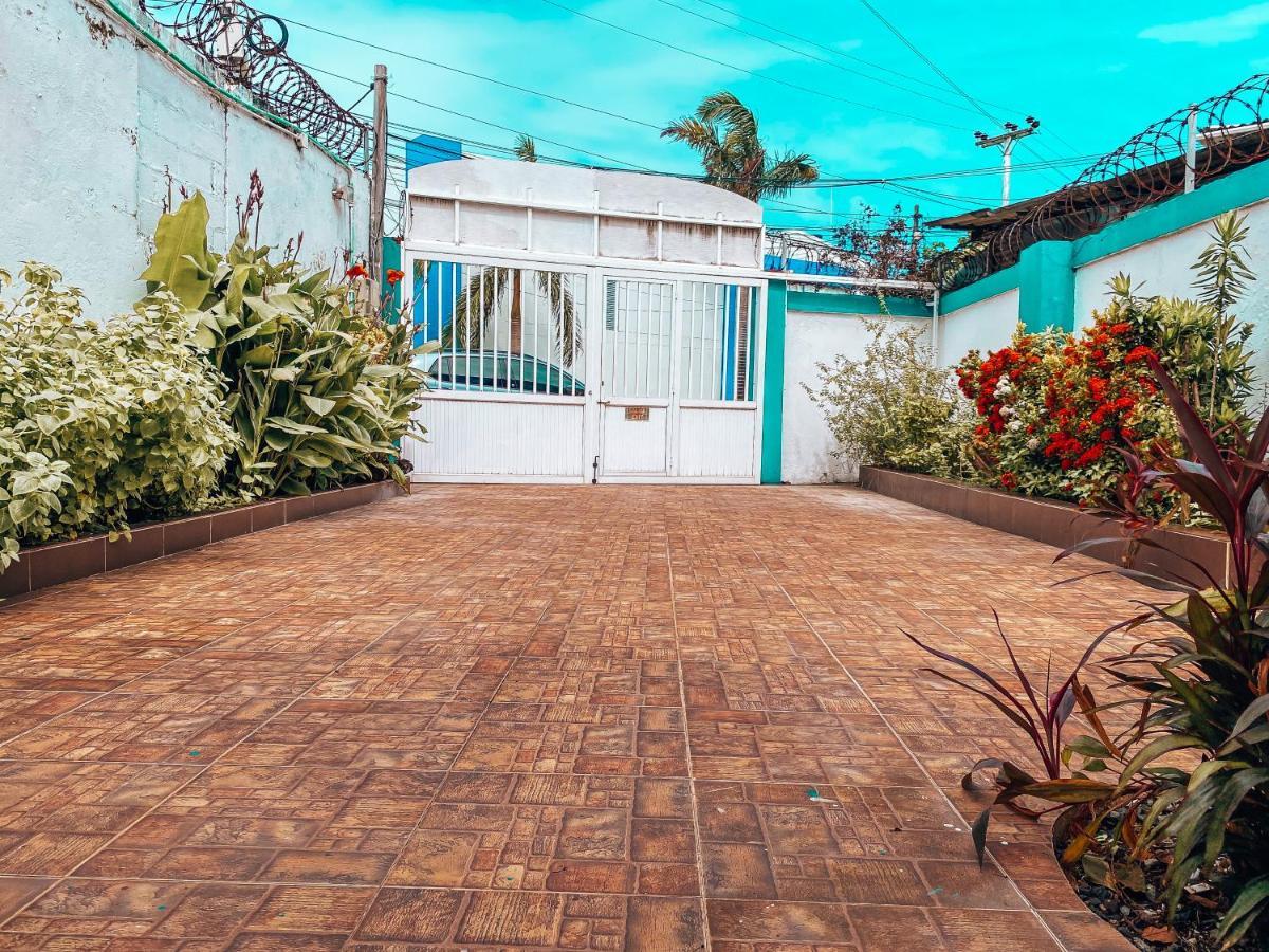 Miss Julyn Sweet Home San Andrés Extérieur photo
